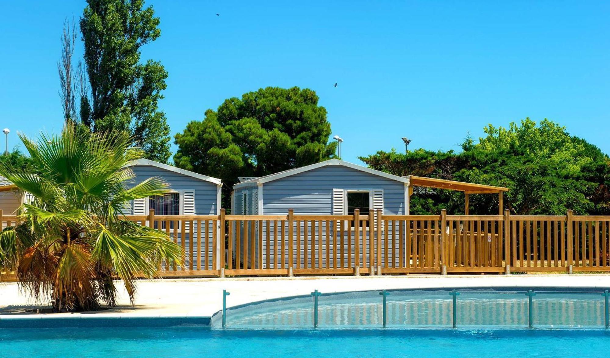 Les Mobil Homes De Naka, Une Entree Gratuite Pour La Reserve Africaine Пор-ла-Нувель Экстерьер фото